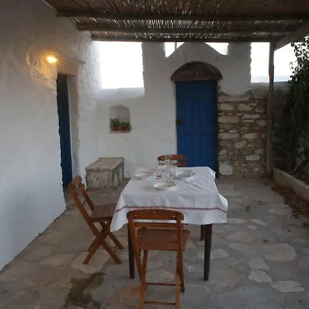 Holiday home Stone House *