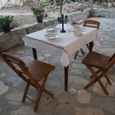 Stone House Holiday home *